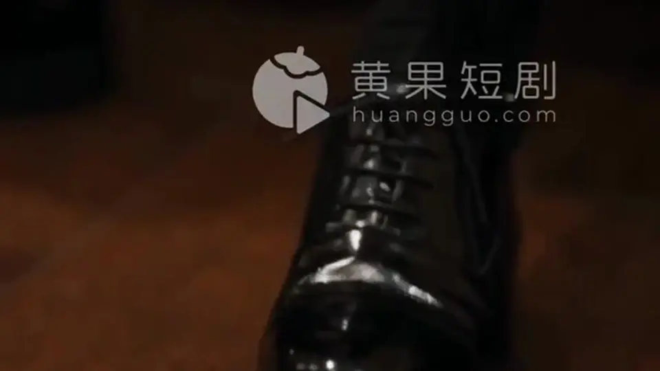 《会员免费·陪玩假女友》更新到第2集，1分36秒。按顺序看不容易串。