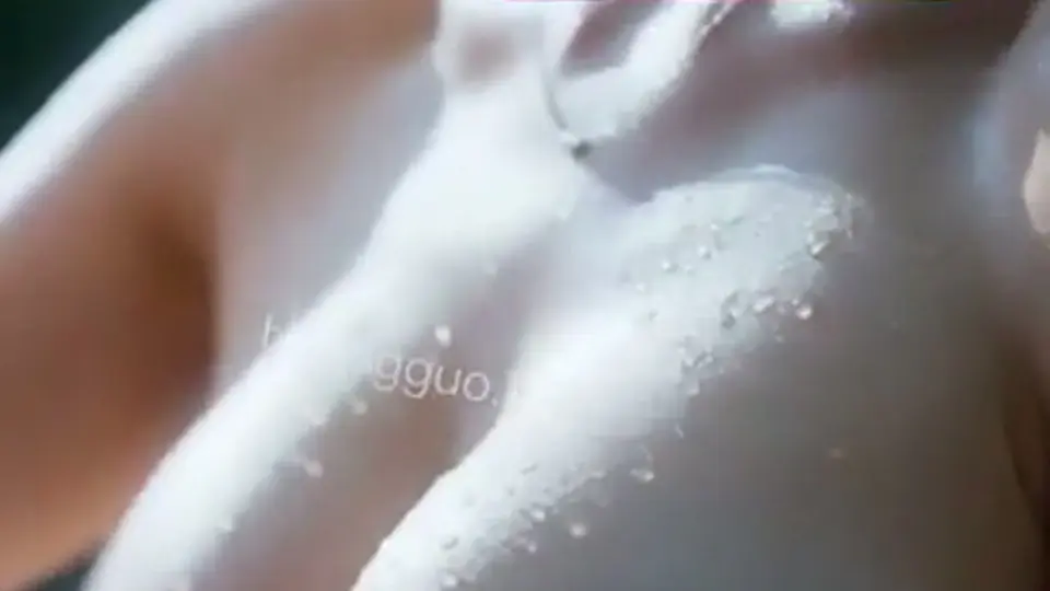 第3集《秘密私教课：用汗水滋养大地》，4分42秒。答案得往下看。