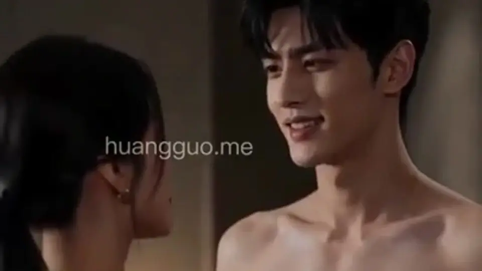 《女老板的地下情人》，3分5秒，这一条够实在。