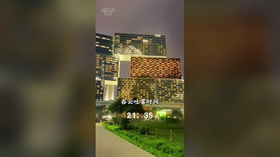 一边举手机一边被操。一分钟就撑不住。比想象中完整。
