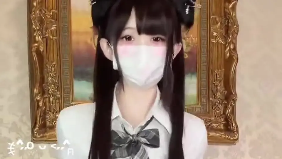 画幅有点窄但看得清，录着录着忘了还在录，适合一个人看。