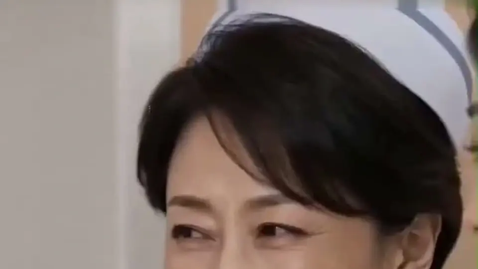 一边看自己回放一边玩。24分50秒，看第二遍才注意到细节。