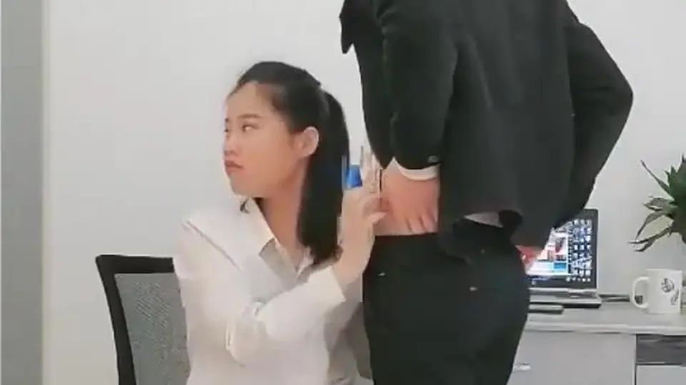 时间戳从第一秒开始，她自己把节奏带着走，节奏没拖。