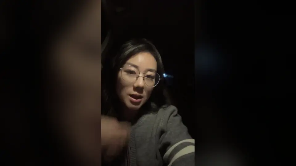 大晚上遇到这种事😂回不去家了咋办 谁来帮帮我