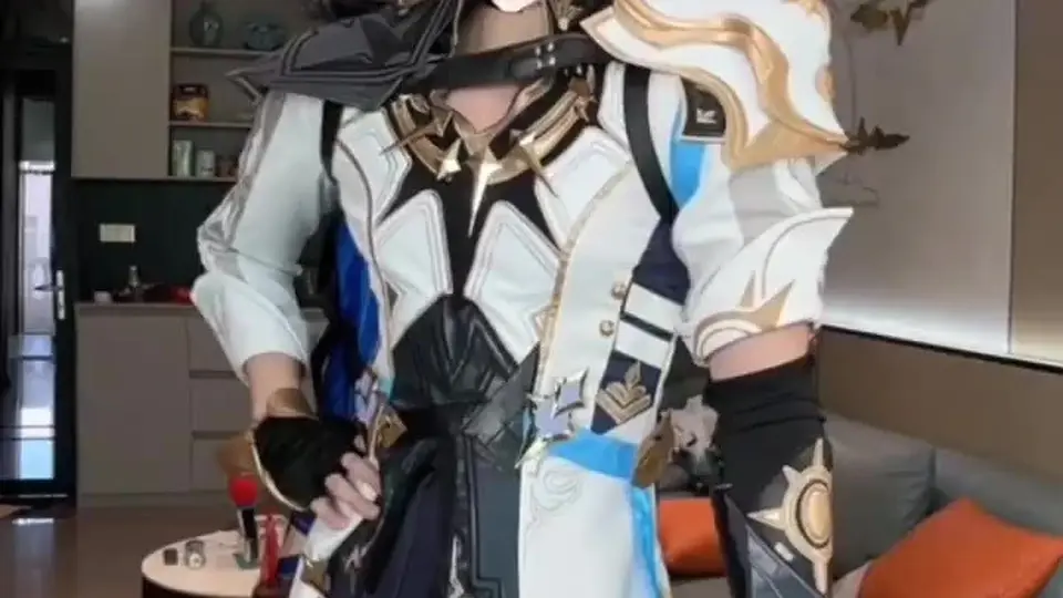 Phainon, you are a Samoyed baby #Phainon #phainoncosplay #白厄 #HonkaiStarRailCosplay
