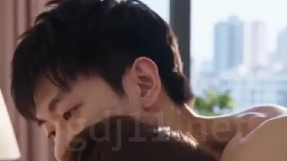 光亮下的兄妹之恋
