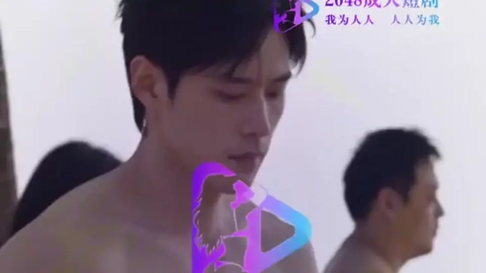 这妻子公司的性企划也太刺激了，她被直接拉去参与拍摄，当着一群人的面被操到高潮，还得自己把湿穴对准坐下去。 #91每日大赛 #吃瓜 #热门瓜料 #黑料 #妻子公司