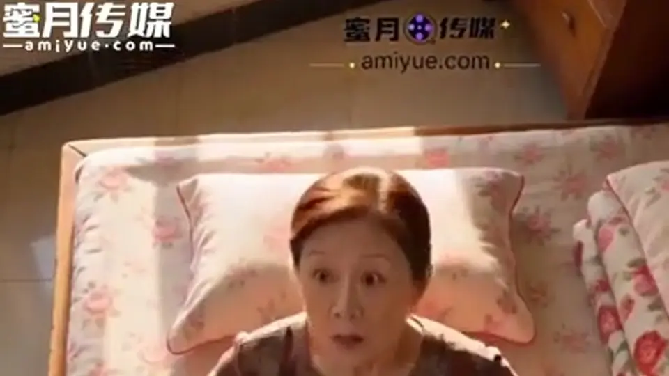 《乡村爱情之骚妇秀云》第8集，追这部的可以收藏一下。关键的信息落在这集。