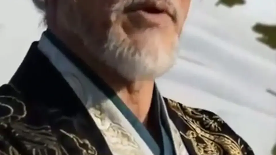 《长生录·从侄女上门求丹开始长生》第33集，跳着看会漏细节。节奏比上集紧。