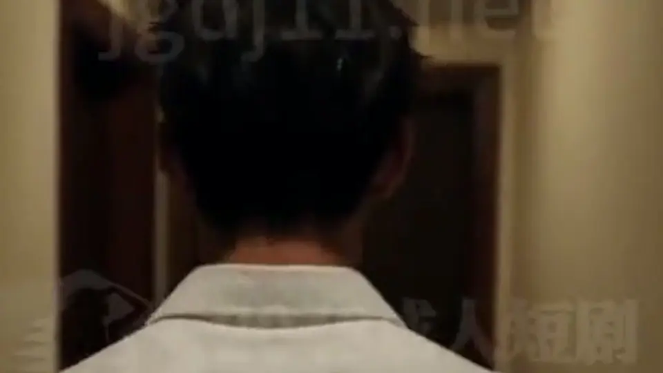 《我和小姨妈妈婶婶姐姐生活的二三事》，全长4分1秒。这笔家务事还没翻篇。