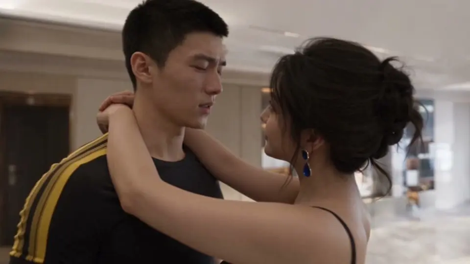 AI魔改电视剧 人妻攻略，1分10秒。该有的都有。自己看一遍更清楚。