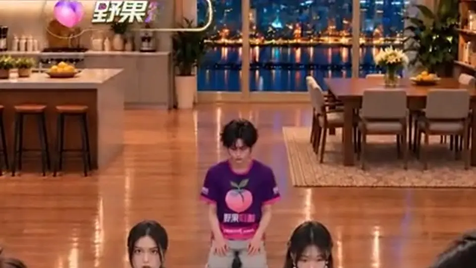 有五个姐姐的我 第9集，10分54秒。节奏比上集紧，一集一集顺着看。